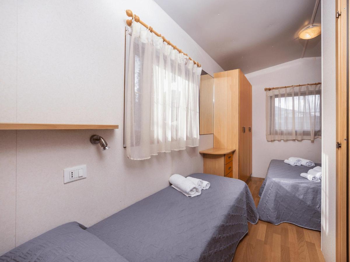 Anxur Village Camping Terracina Eksteriør billede