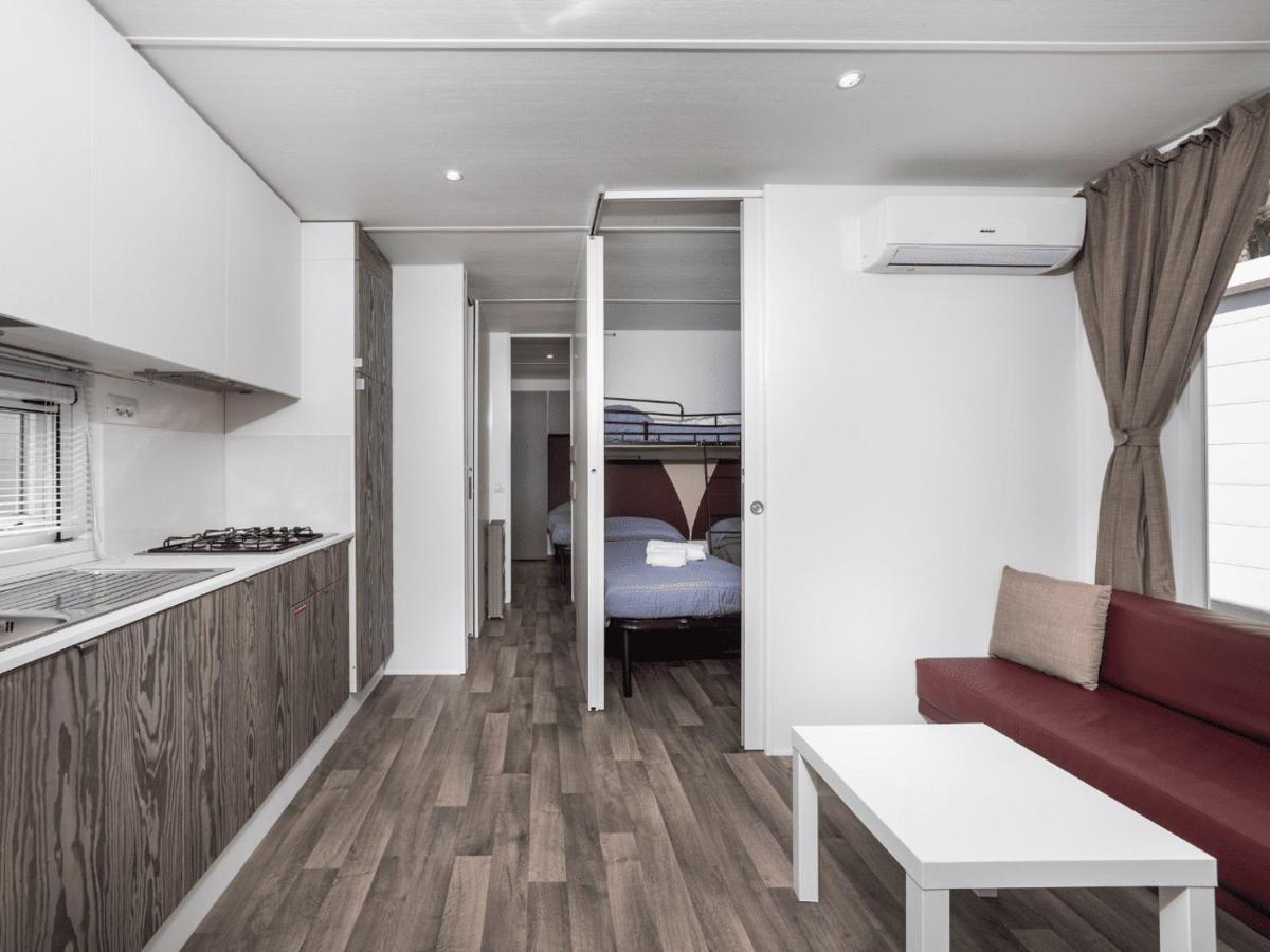 Anxur Village Camping Terracina Eksteriør billede